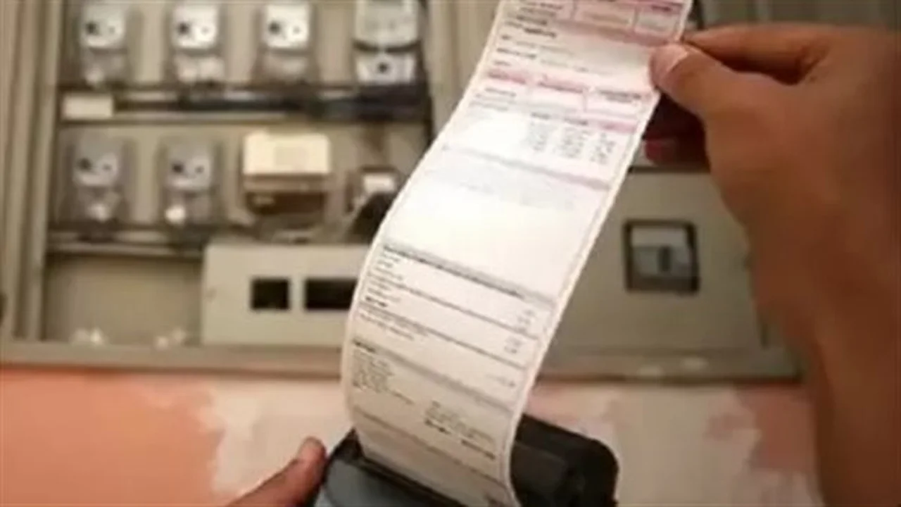 زيادة جديدة.. تفاصيل تطبيق تسعيرة الكهرباء التجارية الجديدة بنسبة 20 بالمئة